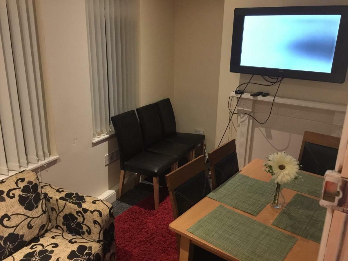 ليفربول Crel Serviced Apartment- Anfield & Everton Area -Sleeps 7 المظهر الخارجي الصورة