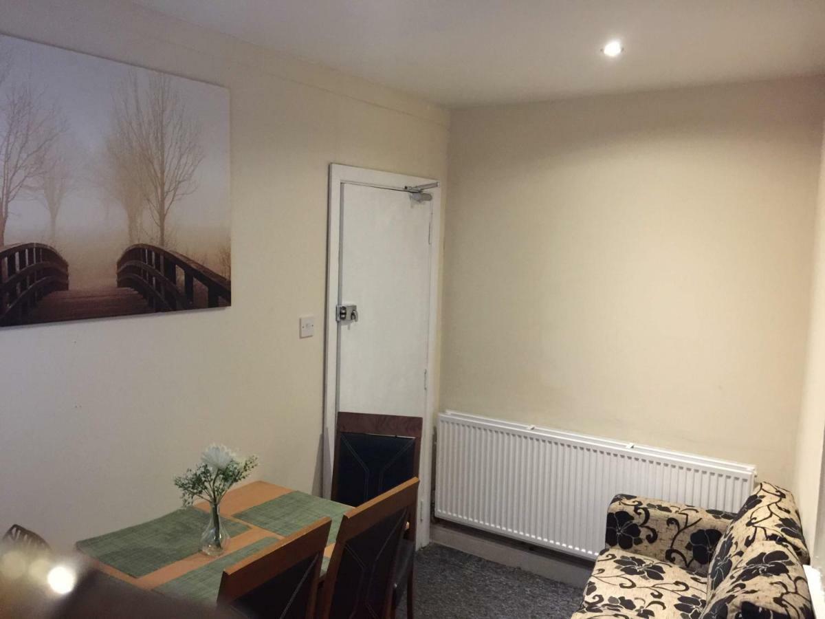 ليفربول Crel Serviced Apartment- Anfield & Everton Area -Sleeps 7 المظهر الخارجي الصورة